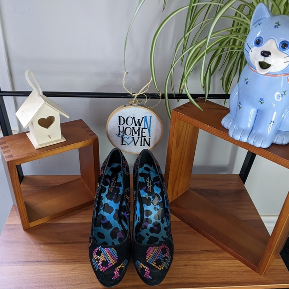 Iron Fist - Rainbow Skull Heels. Size 10 - Picture 6 of 7